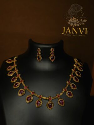 IMG_20250814_213326 Antique-Finish Necklace Set