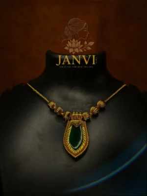 547de3e1-6b7e-40da-aa6c-b177b6d2b1e4 Premium Nagapadam Gold Plated Necklace